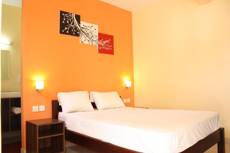 Le Cactus Guesthouse Terre Rouge  Eksteriør billede